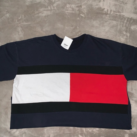 tommy hilfiger t-shirt - Picture 3 of 3